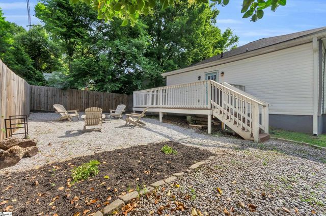 44 4th Avenue, Greenville, SC 29611