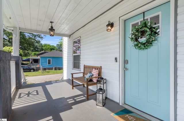 44 4th Avenue, Greenville, SC 29611