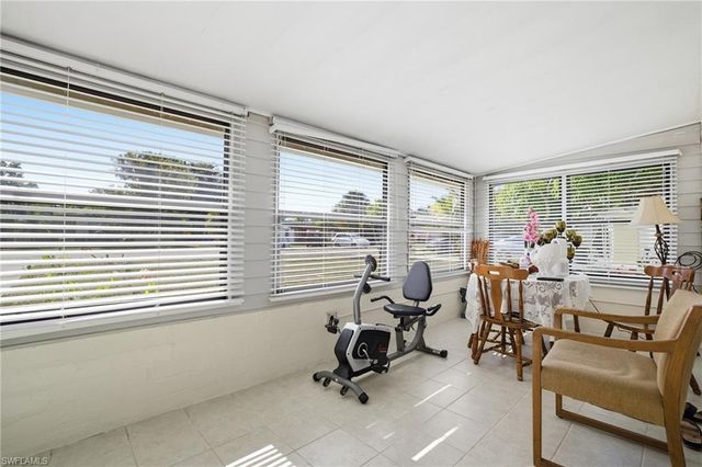 2431 Hunter TER, Fort Myers, FL 33901