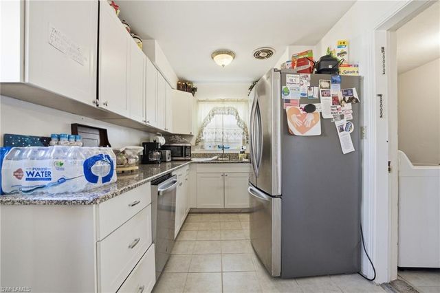 2431 Hunter TER, Fort Myers, FL 33901