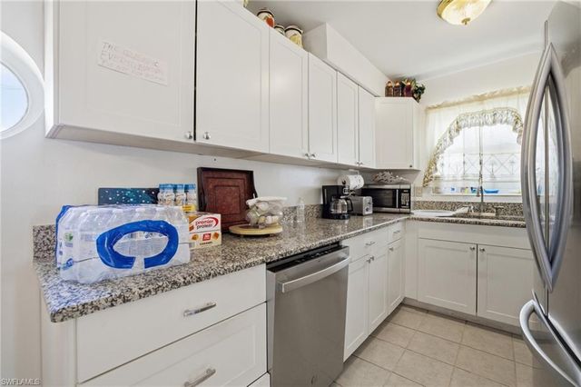 2431 Hunter TER, Fort Myers, FL 33901