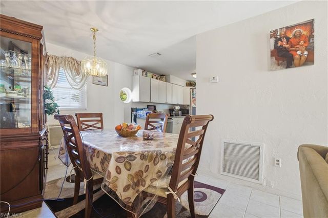 2431 Hunter TER, Fort Myers, FL 33901