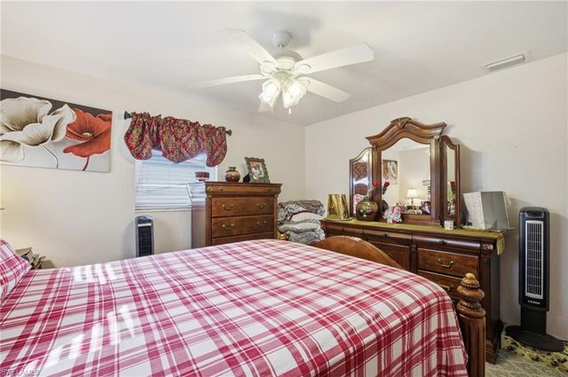 2431 Hunter TER, Fort Myers, FL 33901