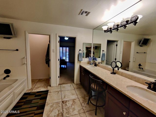 19696 N MADISON Circle, Maricopa, AZ 85138