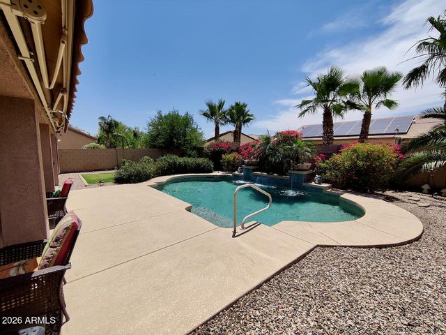 19696 N MADISON Circle, Maricopa, AZ 85138
