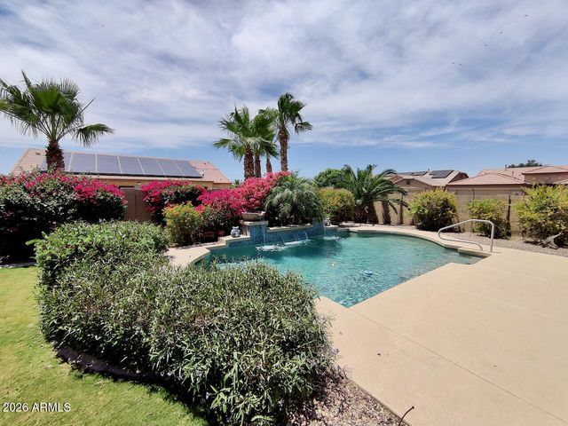19696 N MADISON Circle, Maricopa, AZ 85138