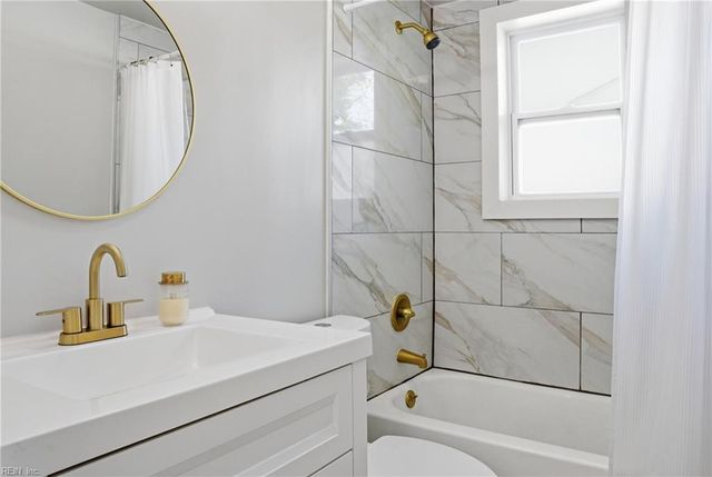 1012 Hannah ST, Norfolk, VA 23505