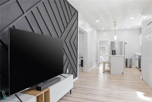 1012 Hannah ST, Norfolk, VA 23505