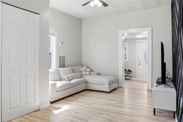 1012 Hannah ST, Norfolk, VA 23505