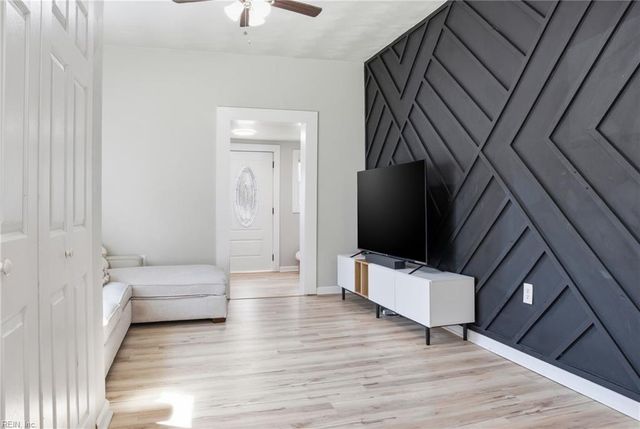 1012 Hannah ST, Norfolk, VA 23505