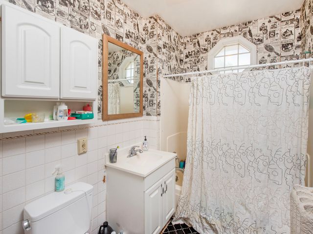 1718 Hague Avenue, Saint Paul, MN 55104
