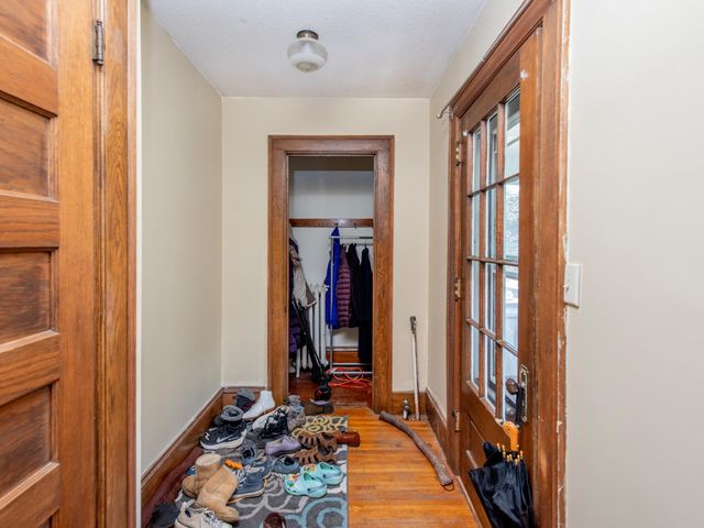 1718 Hague Avenue, Saint Paul, MN 55104