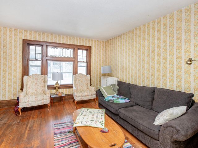 1718 Hague Avenue, Saint Paul, MN 55104
