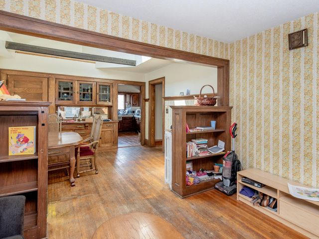 1718 Hague Avenue, Saint Paul, MN 55104