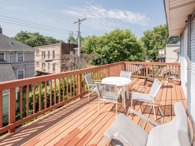 1718 Hague Avenue, Saint Paul, MN 55104