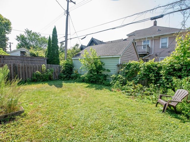 1718 Hague Avenue, Saint Paul, MN 55104