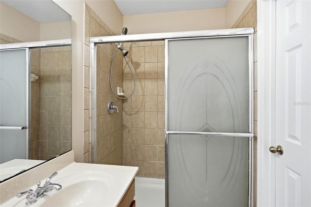 9863 TIVOLI VILLA DRIVE, Orlando, FL 32829
