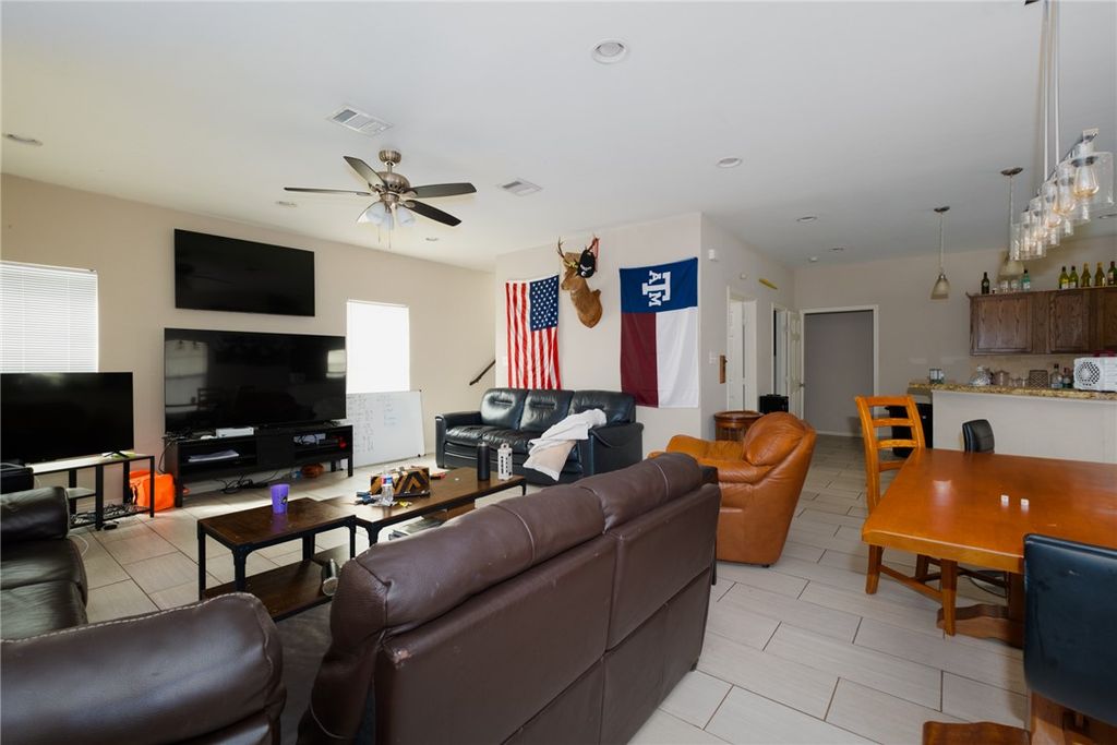 815 Welsh Avenue, College Station, TX 77840 — photo 4