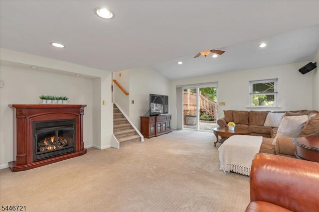 351 Retford Ave, Cranford Twp., NJ 07016