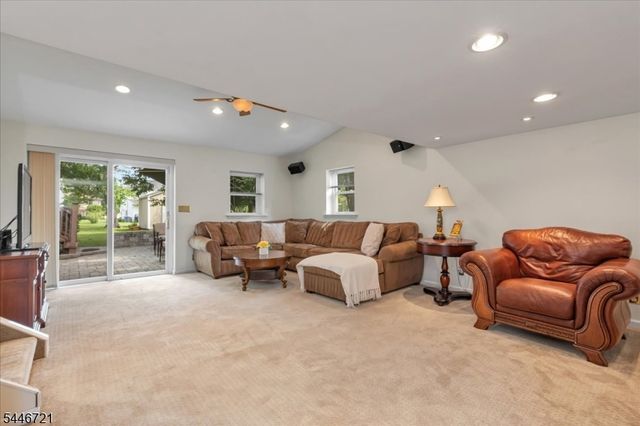351 Retford Ave, Cranford Twp., NJ 07016