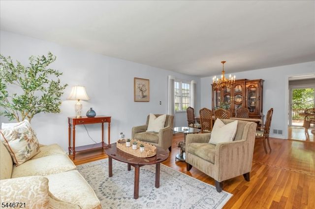 351 Retford Ave, Cranford Twp., NJ 07016