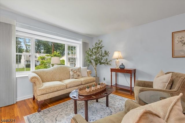 351 Retford Ave, Cranford Twp., NJ 07016