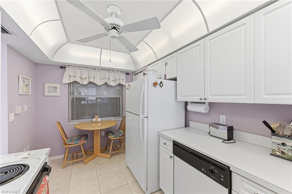 4421 Bay Beach LN 623, FORT MYERS BEACH, FL 33931 — photo 4