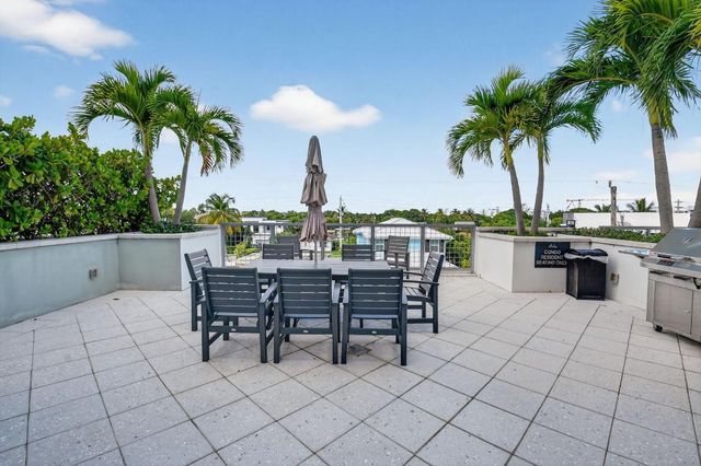 236 SE 5th Avenue 405, Delray Beach, FL 33483