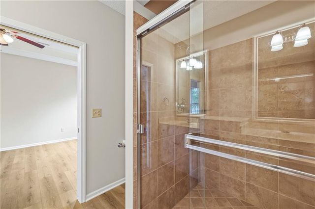 706 NW Green Drive, Grain Valley, MO 64029