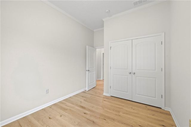 706 NW Green Drive, Grain Valley, MO 64029