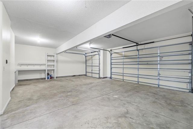 706 NW Green Drive, Grain Valley, MO 64029