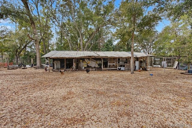 5710 NE 140th Court, Williston, FL 32696