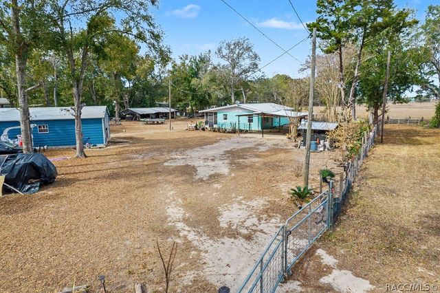 5710 NE 140th Court, Williston, FL 32696