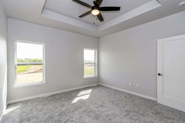 1036 Highland Trl, Solon, IA 52333