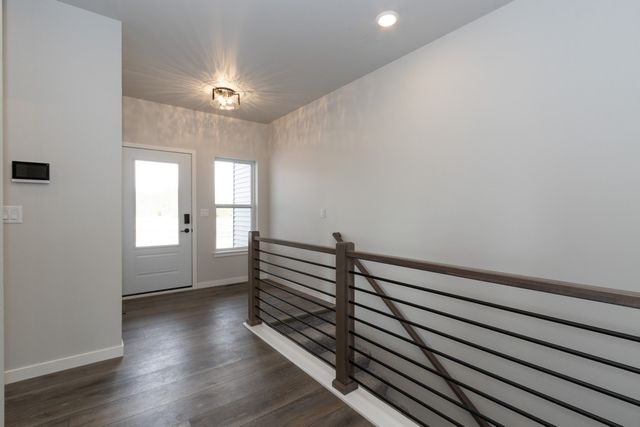 1036 Highland Trl, Solon, IA 52333