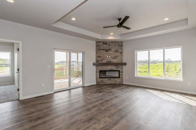 1036 Highland Trl, Solon, IA 52333