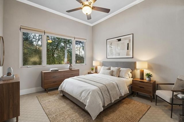 707 Oakhill Lane, Cedar Hill, TX 75104