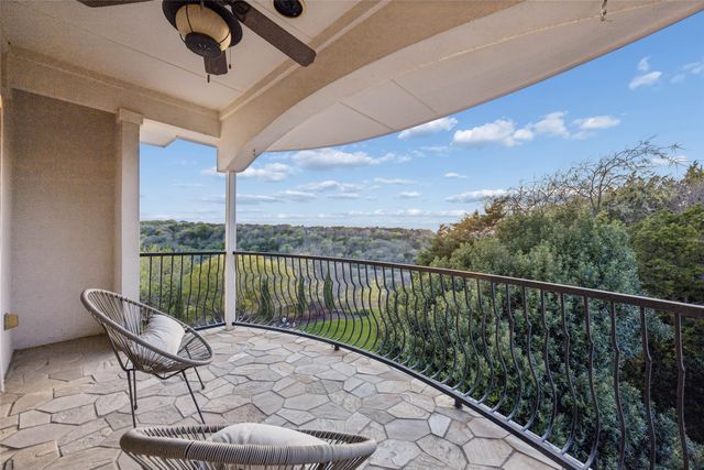 707 Oakhill Lane, Cedar Hill, TX 75104