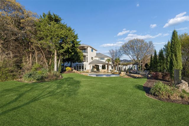 707 Oakhill Lane, Cedar Hill, TX 75104