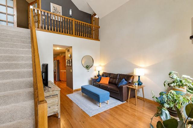 950 E Belvista Drive, North Mankato, MN 56003