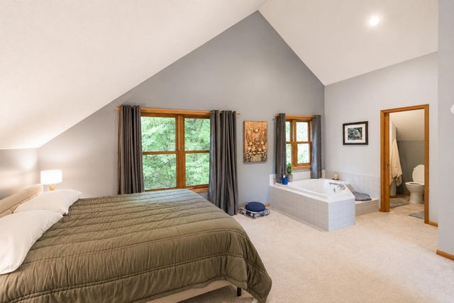 950 E Belvista Drive, North Mankato, MN 56003
