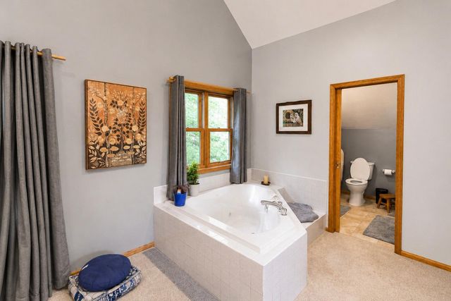 950 E Belvista Drive, North Mankato, MN 56003