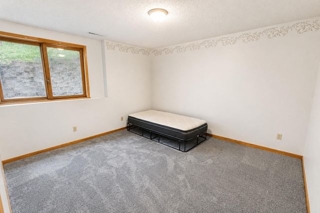 950 E Belvista Drive, North Mankato, MN 56003