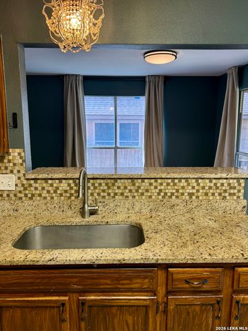 821 Dimrock, Schertz, TX 78154