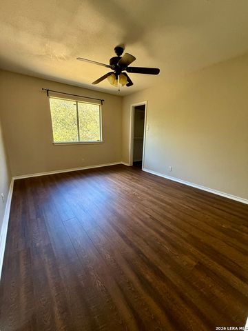 821 Dimrock, Schertz, TX 78154