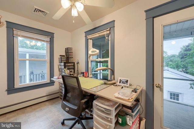 26 W LEMON ST, Lititz, PA 17543