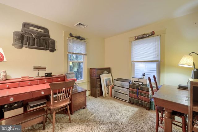 26 W LEMON ST, Lititz, PA 17543