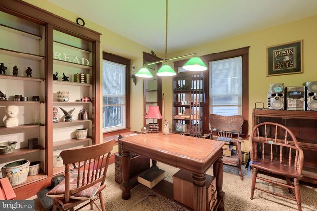 26 W LEMON ST, Lititz, PA 17543