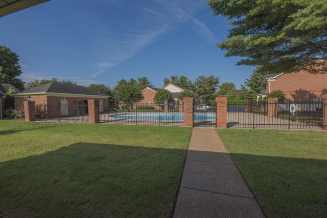 1438 Cheshire Pl, Murfreesboro, TN 37129