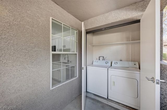 2606 South Durango Drive 128, Las Vegas, NV 89117